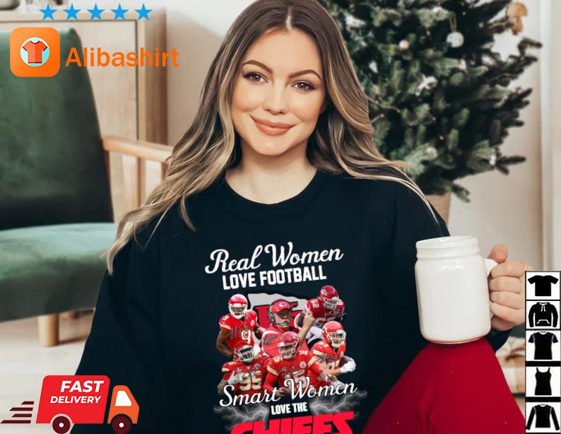 Real Women Love Football Smart Women Love The Kansas City Chiefs Signatures sweatshirt