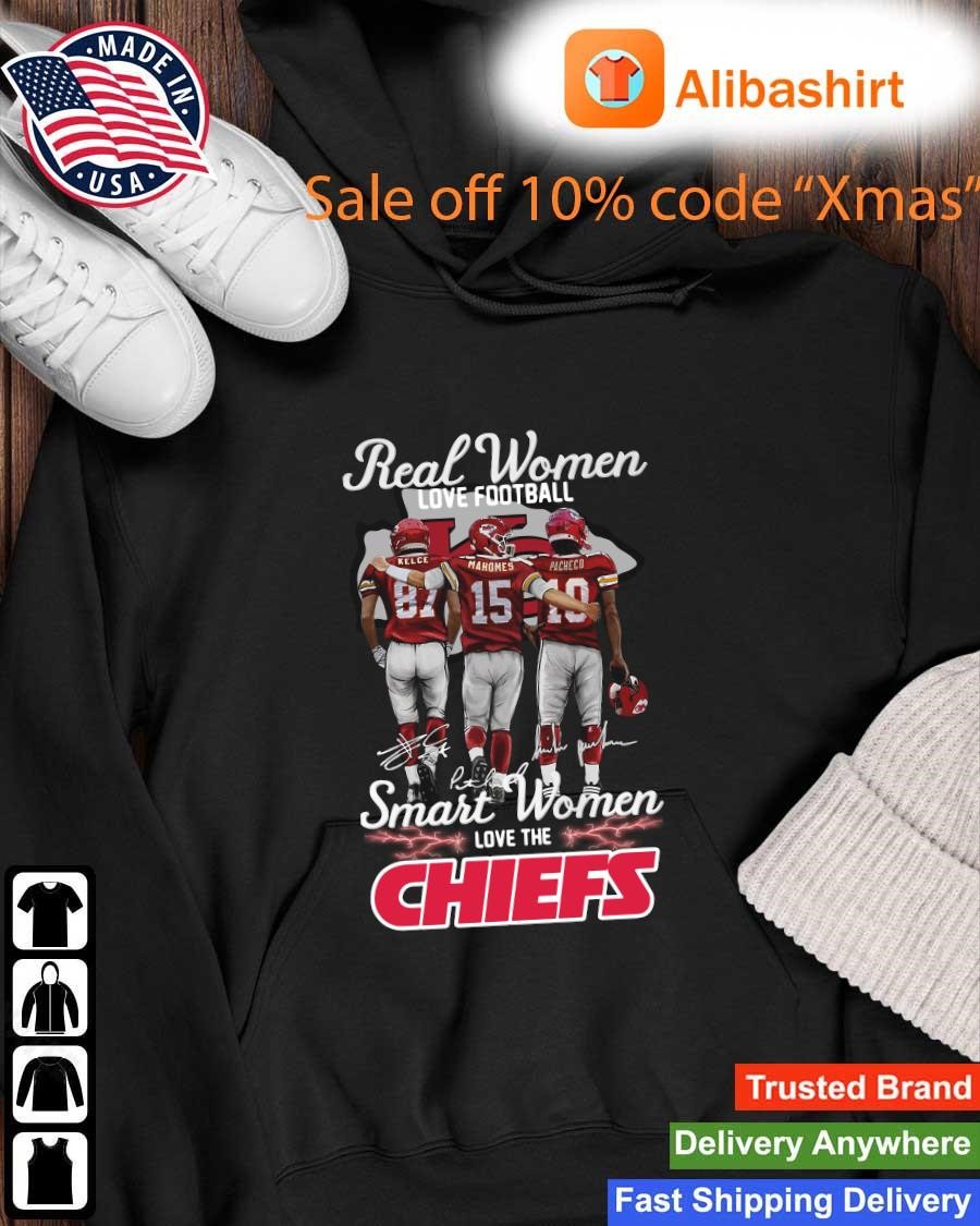 Real Women Love Football Smart Women Love The Chiefs Travis Kelce Patrick  Mahomes And Isiah Pacheco Signatures Shirt - Limotees