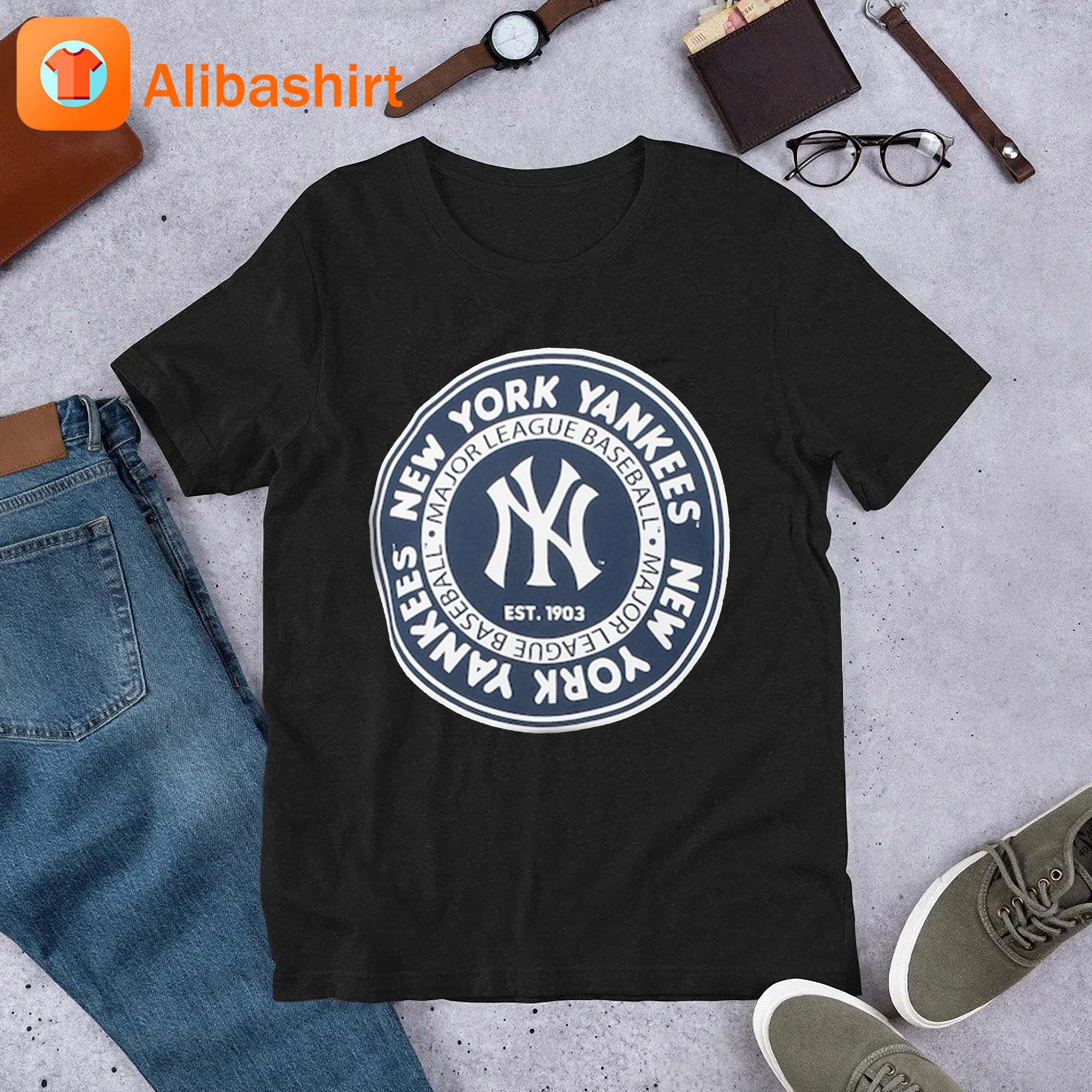 New York Yankees Circle Logo Shirt